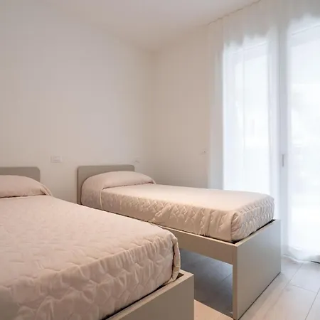 Apartment Light Palace 1 - Immobiliare Living